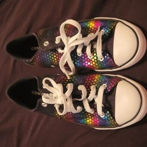 Converse, size 6y, 🌈 Metallic